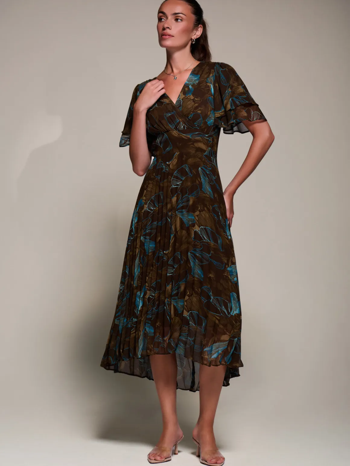 Angel Sleeve Pleated Chiffon Midaxi Dress, Brown Abstract