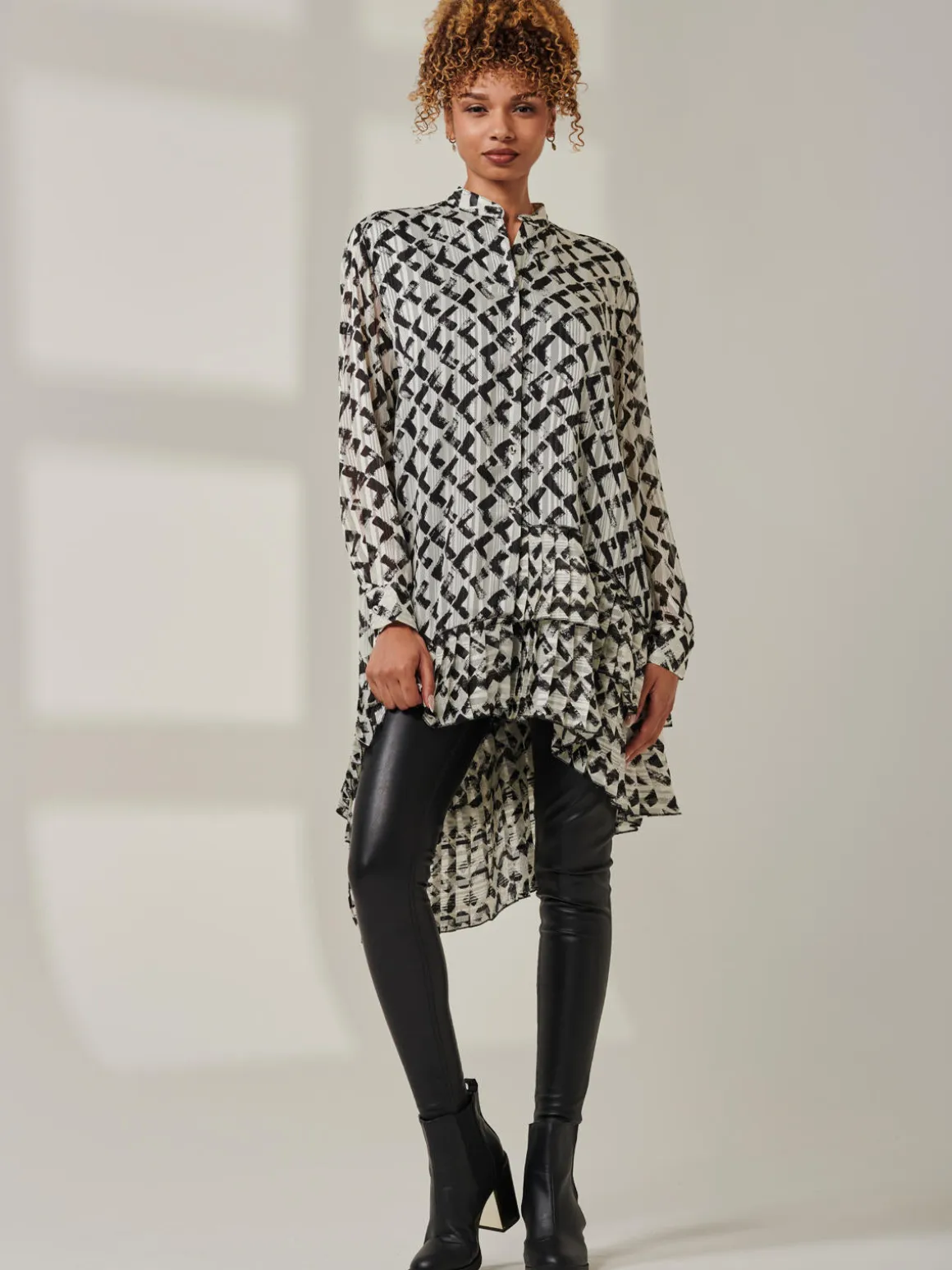 Asymmetric Tiered Hem Shirt, Black Abstract