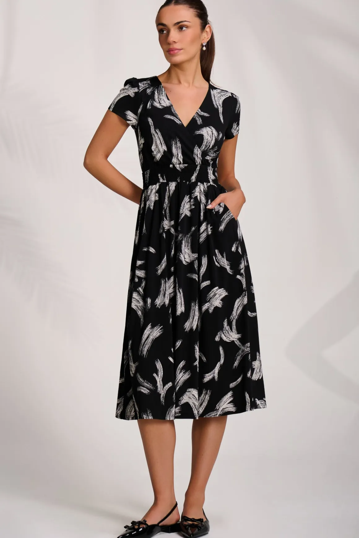 Cap Sleeve Printed Jersey Midaxi Dress, Black Abstract