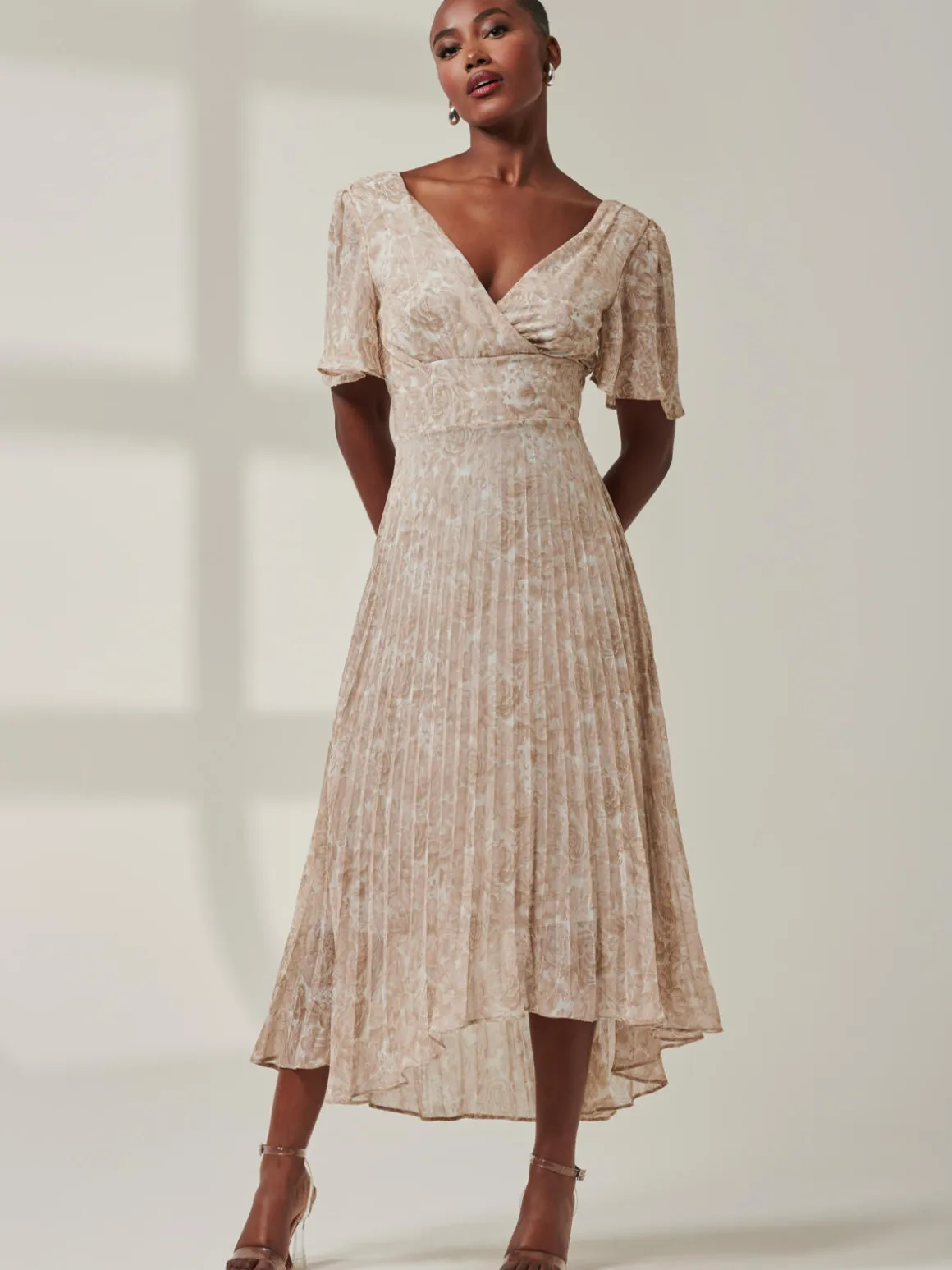 Chelsea Pleated Chiffon Dip Hem Maxi Dress, Taupe Multi