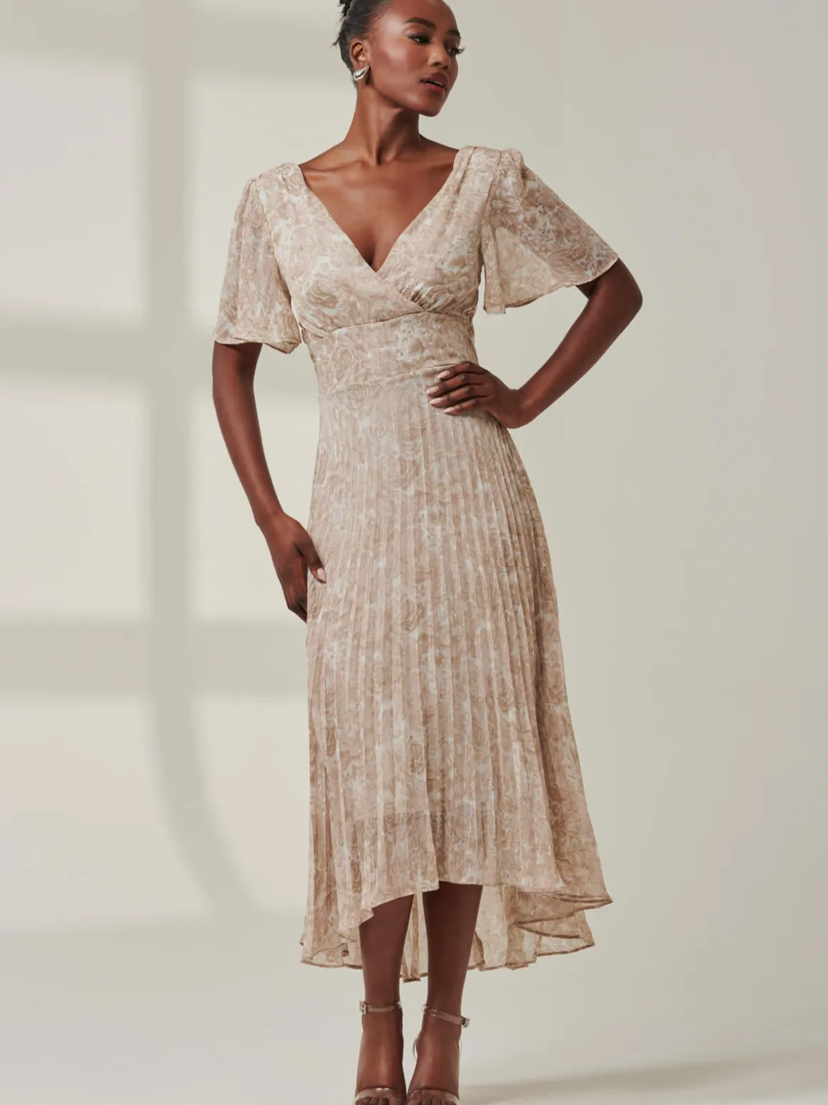 Chelsea Pleated Chiffon Dip Hem Maxi Dress, Taupe Multi