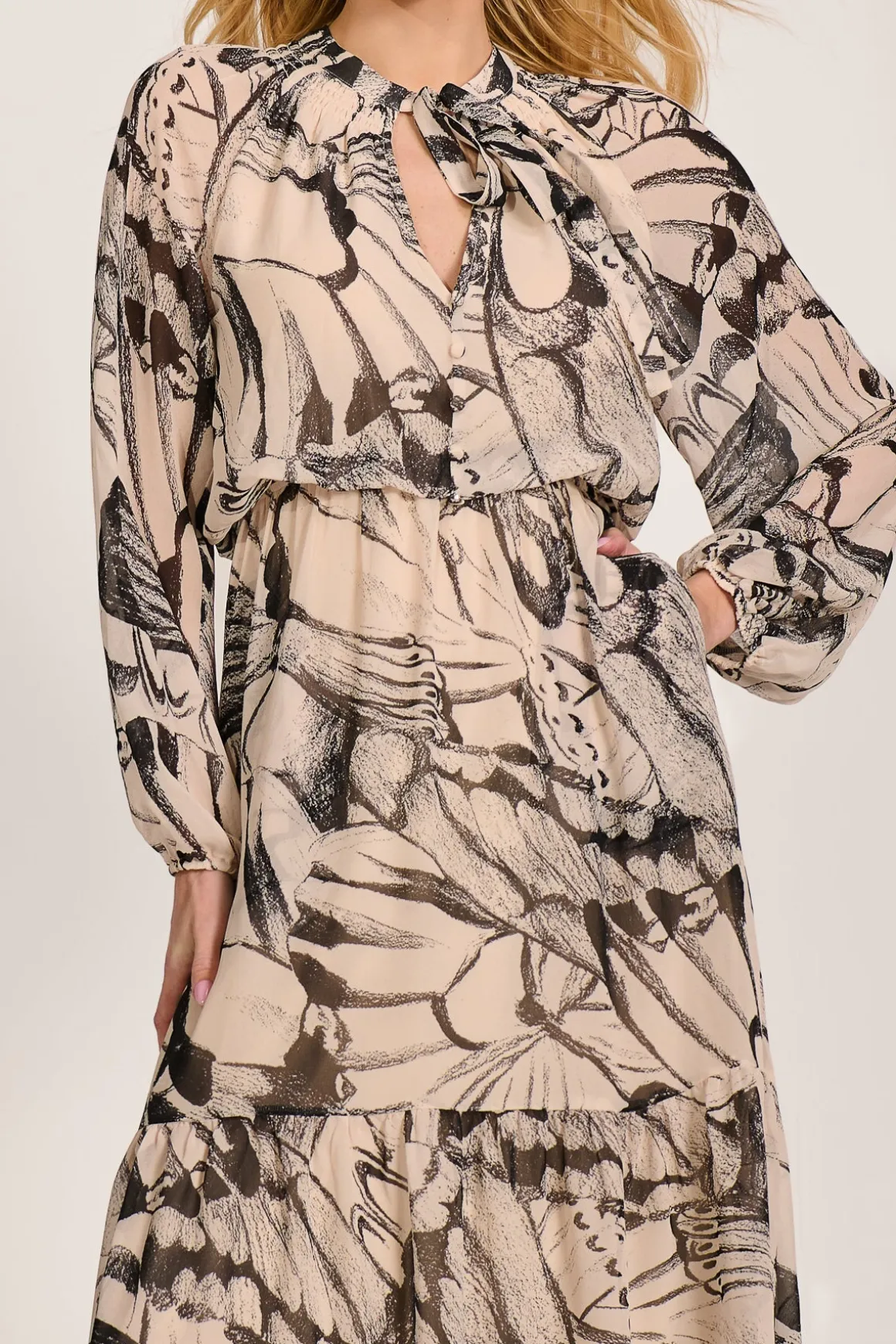 Chiffon Long Sleeve Tiered Maxi Dress, Beige Pattern