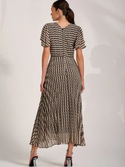 Chiffon Ruffle Sleeve Pleated Maxi Dress, Black Geo
