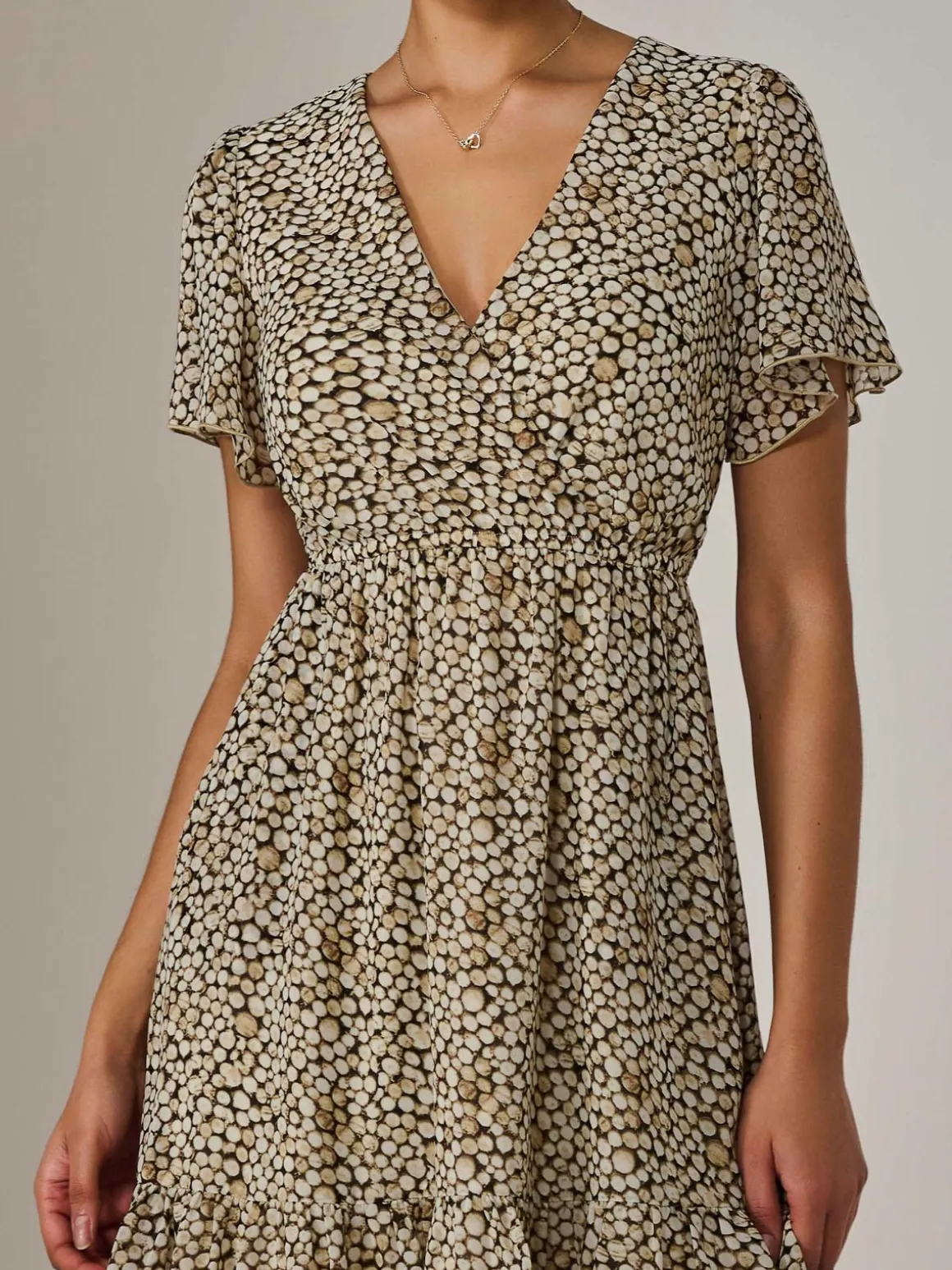 Chiffon Short Sleeve Tie Waist Mini Dress, Black Cream