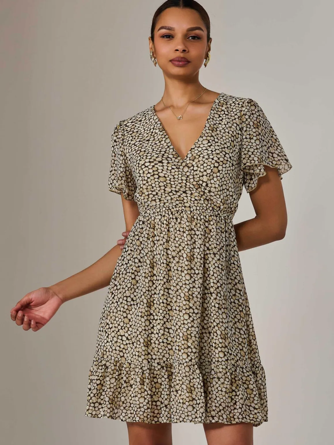 Chiffon Short Sleeve Tie Waist Mini Dress, Black Cream