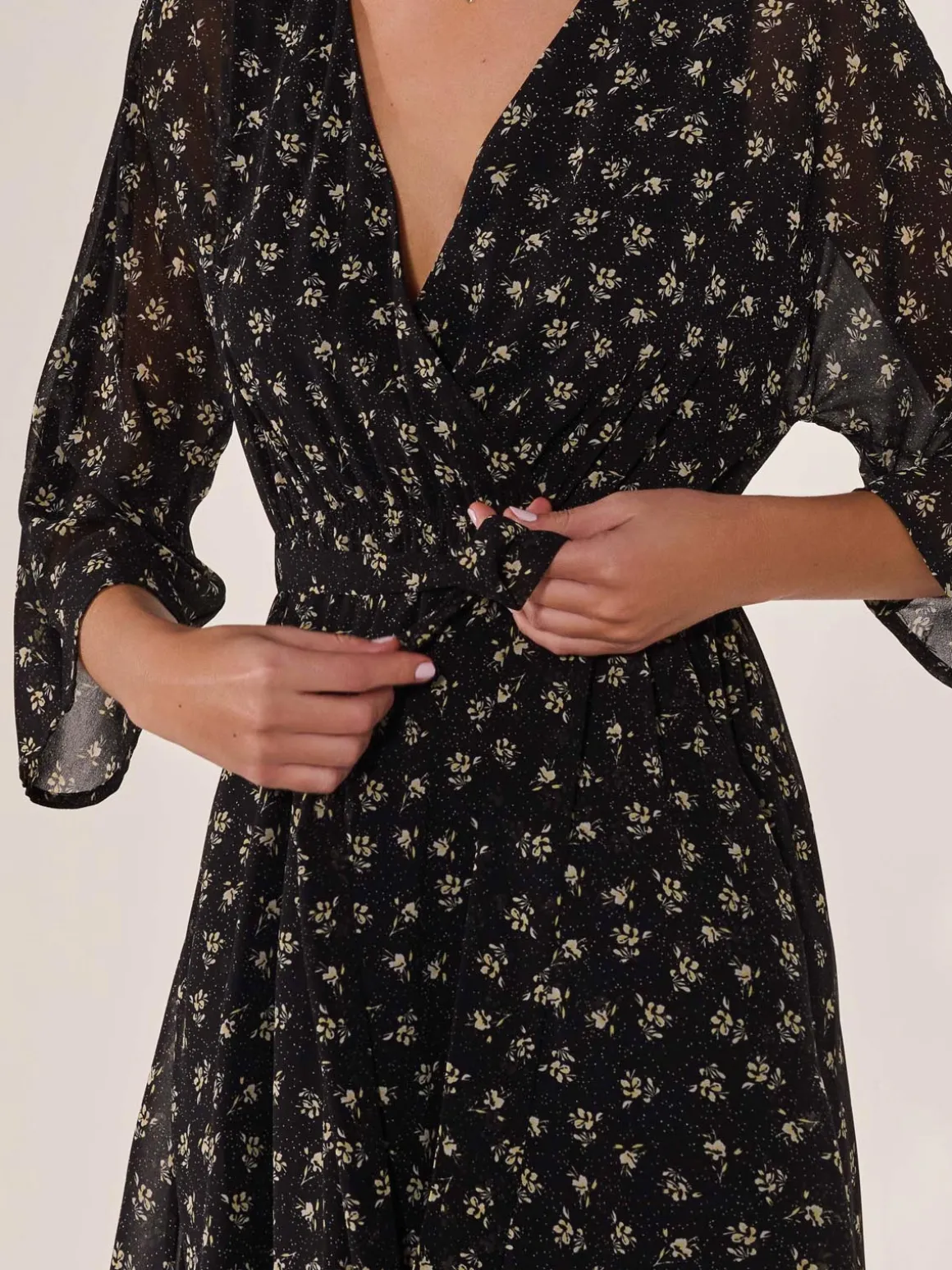 Chiffon 3/4 Sleeve Mini Dress, Black Floral