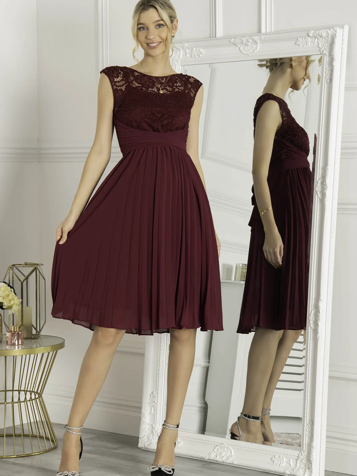 Cindy Lace Bodice Pleated Dress, Burgundy