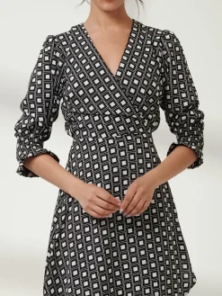 Daphne Puff Sleeve Bodycon Dress, Black Geo