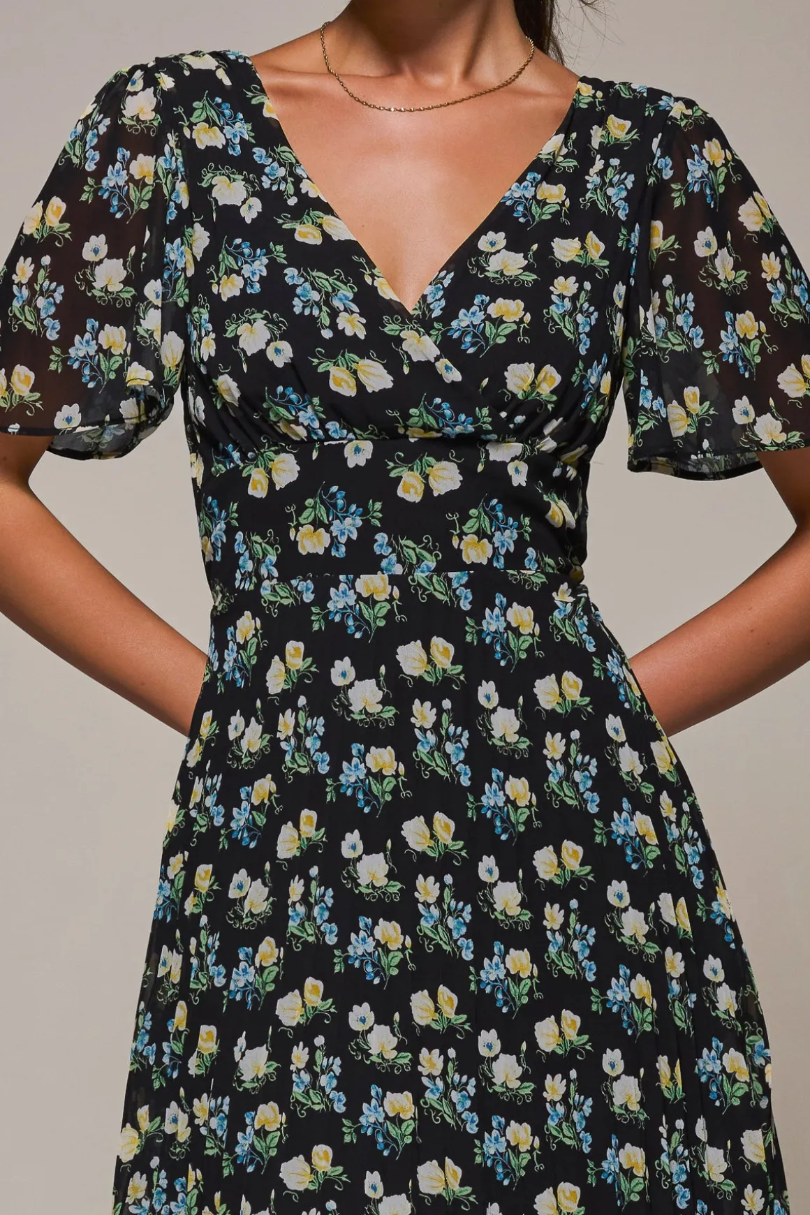 Floral Chiffon V Neck Midaxi Dress Black Floral