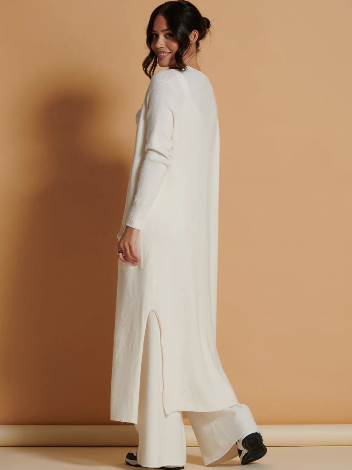 Made In Italy Wide Leg Soft Knit Trousers, Calce