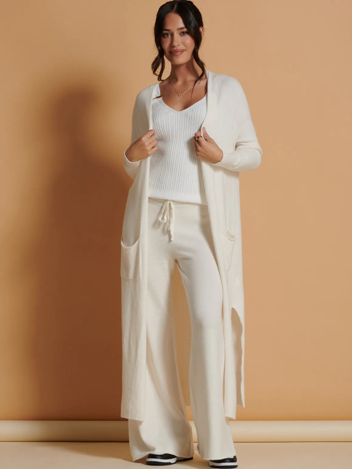 Made In Italy Wide Leg Soft Knit Trousers, Calce