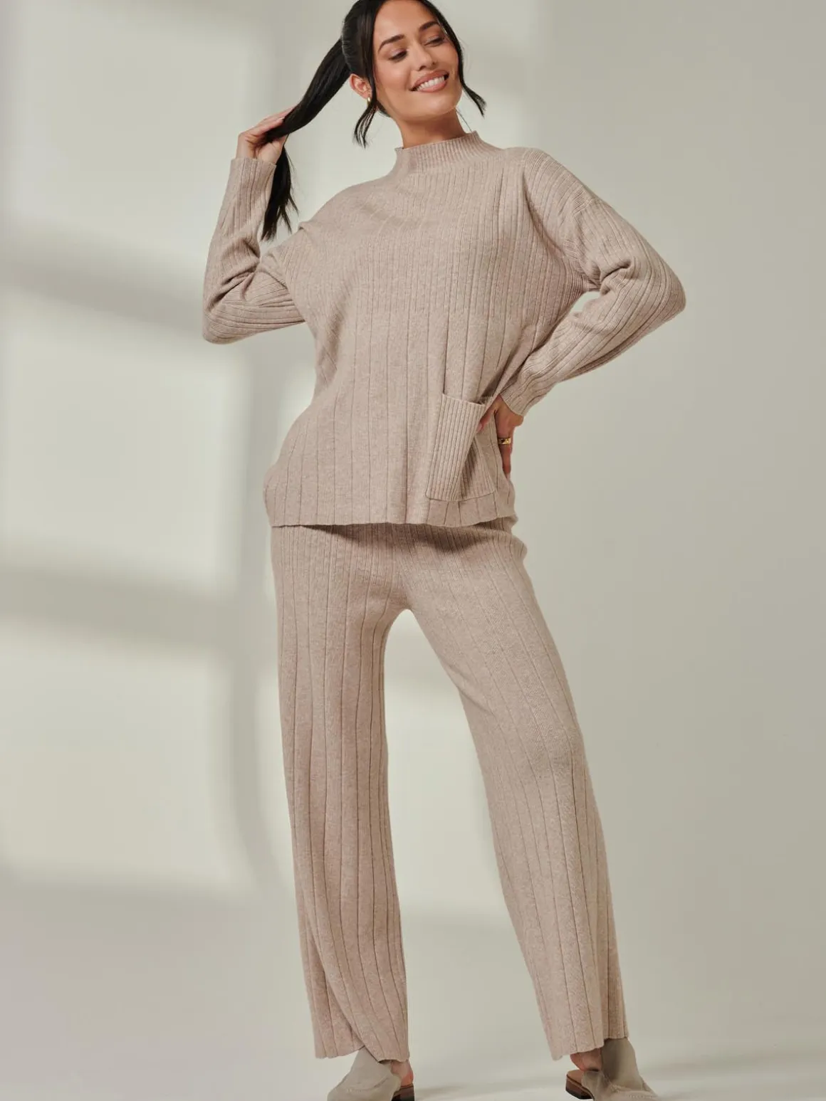 Mockneck Pocket Knit Jumper, Mink Heather