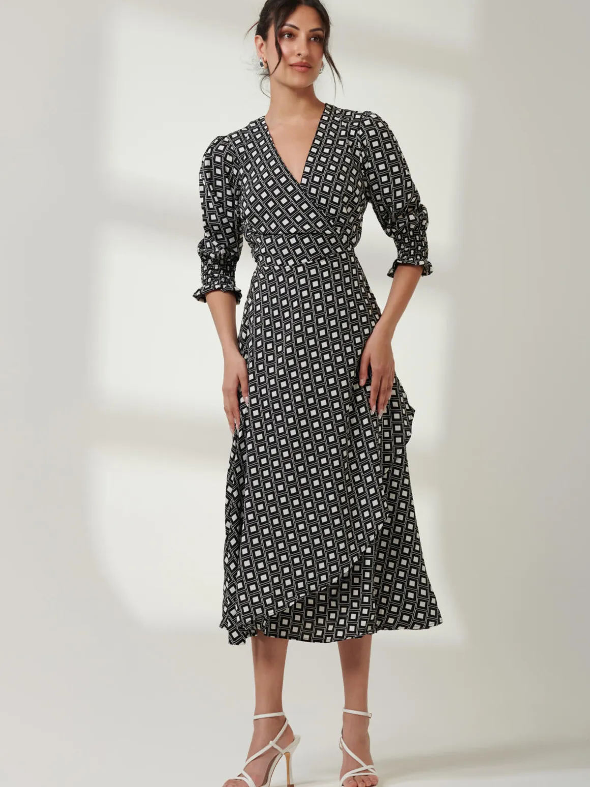 Peyton Wrap Puff Sleeve Midi Dress, Black Geo