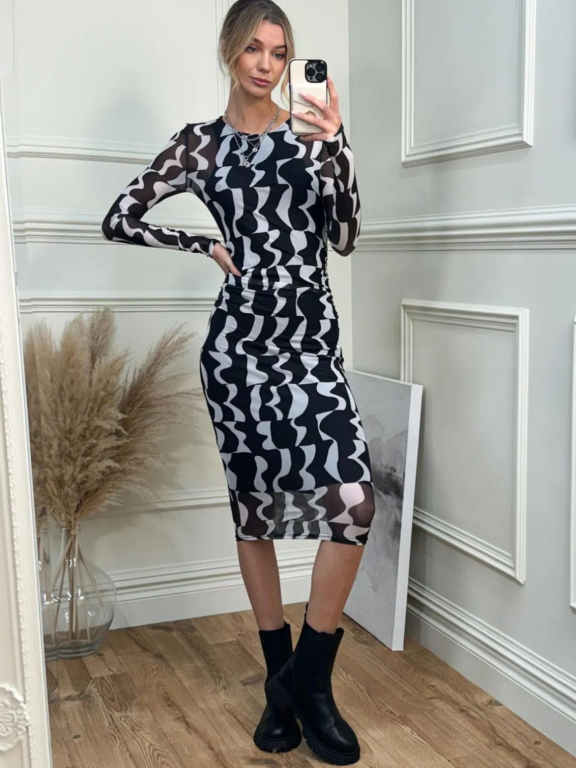 Print Long Sleeve Mesh Bodycon Dress, Black Pattern