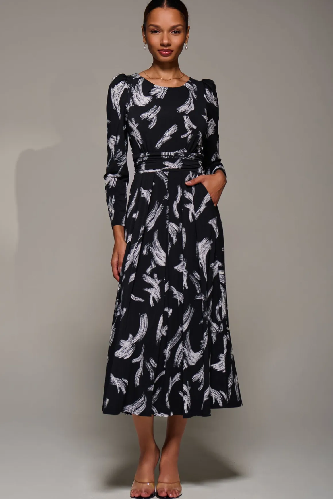 Puff Long Sleeve Jersey Maxi Dress, Black Brushstroke