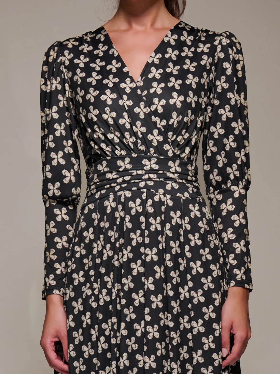 Puff Long Sleeve Jersey Midi Dress, Black Pattern