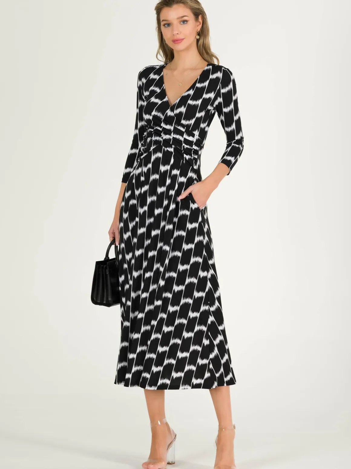 Quintella Jersey Side Split Maxi Dress, Black Geo