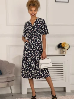 Quyn Angel Sleeve Jersey Dress, Navy White Floral