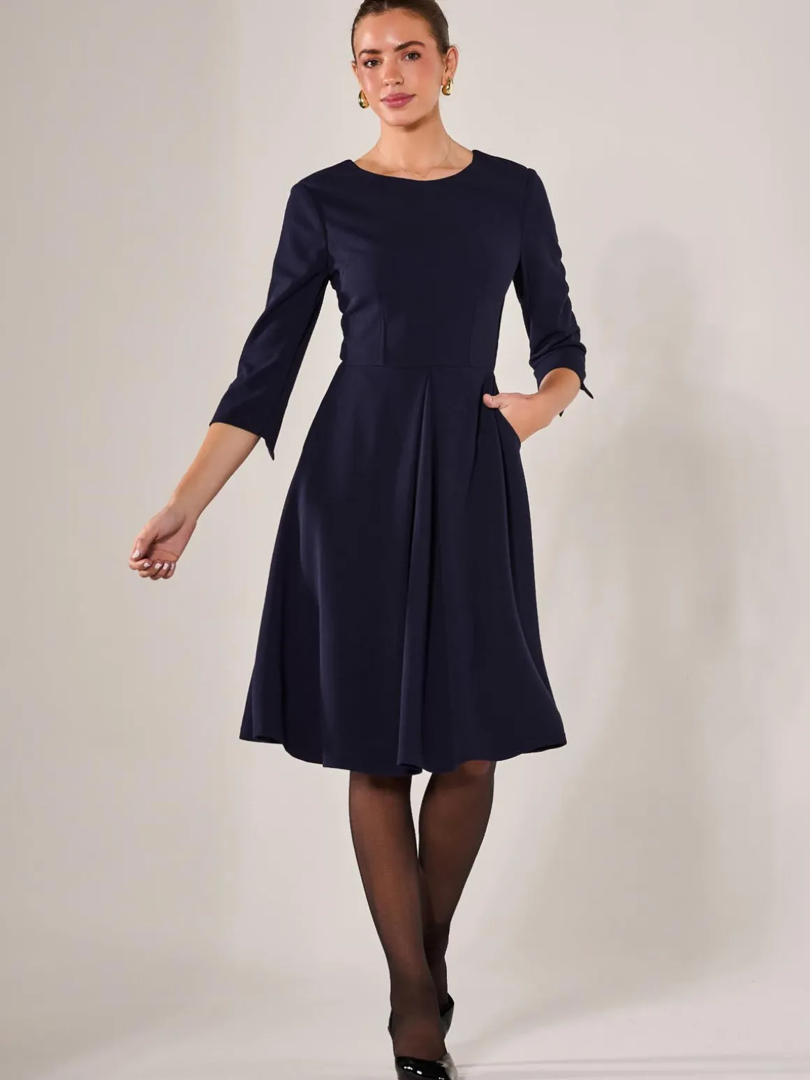 Round Neck 3/4 Sleeve Midi Dress, Navy