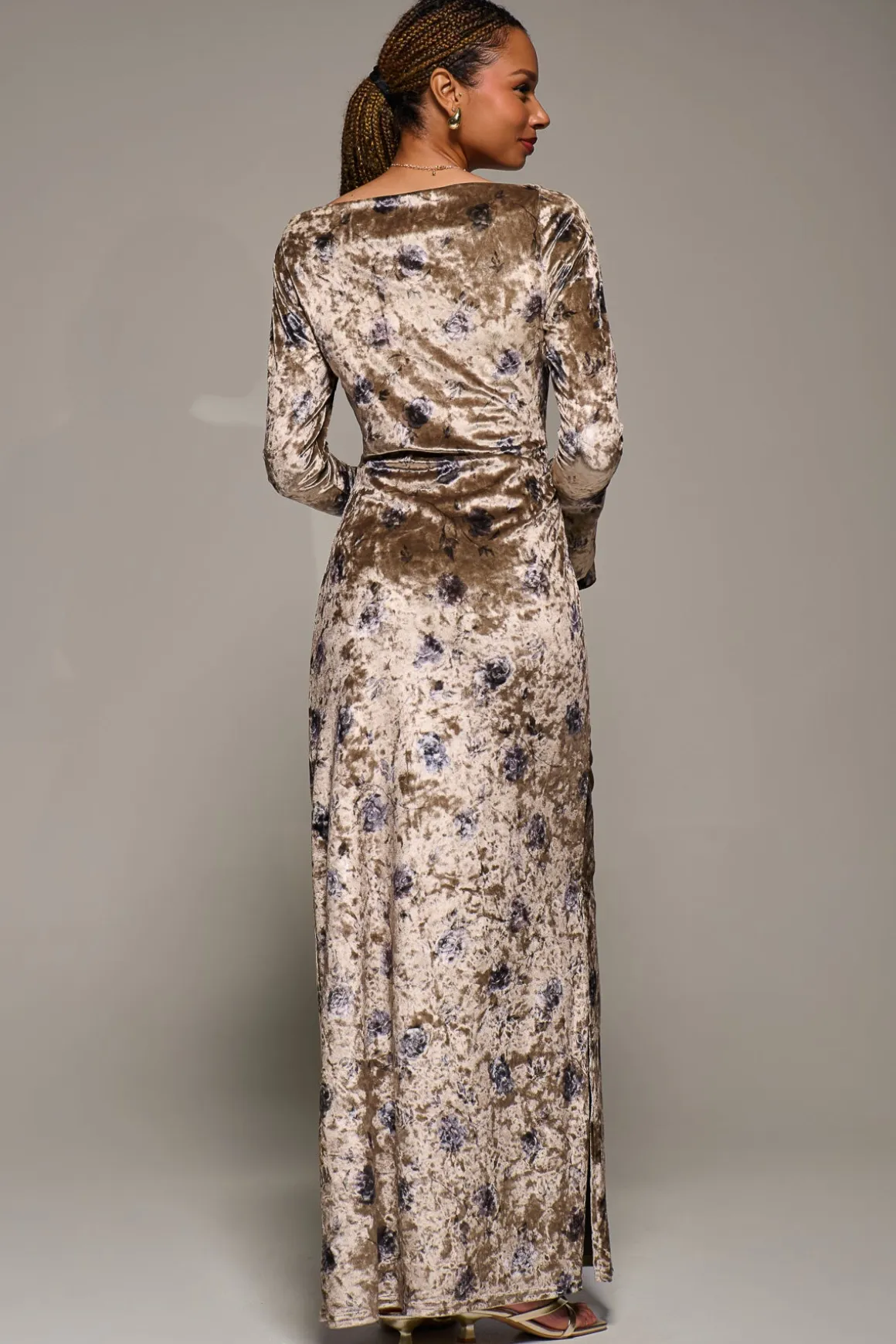 Ruffle Sleeve Asymmetric Neck Velvet Maxi, Gold Abstract