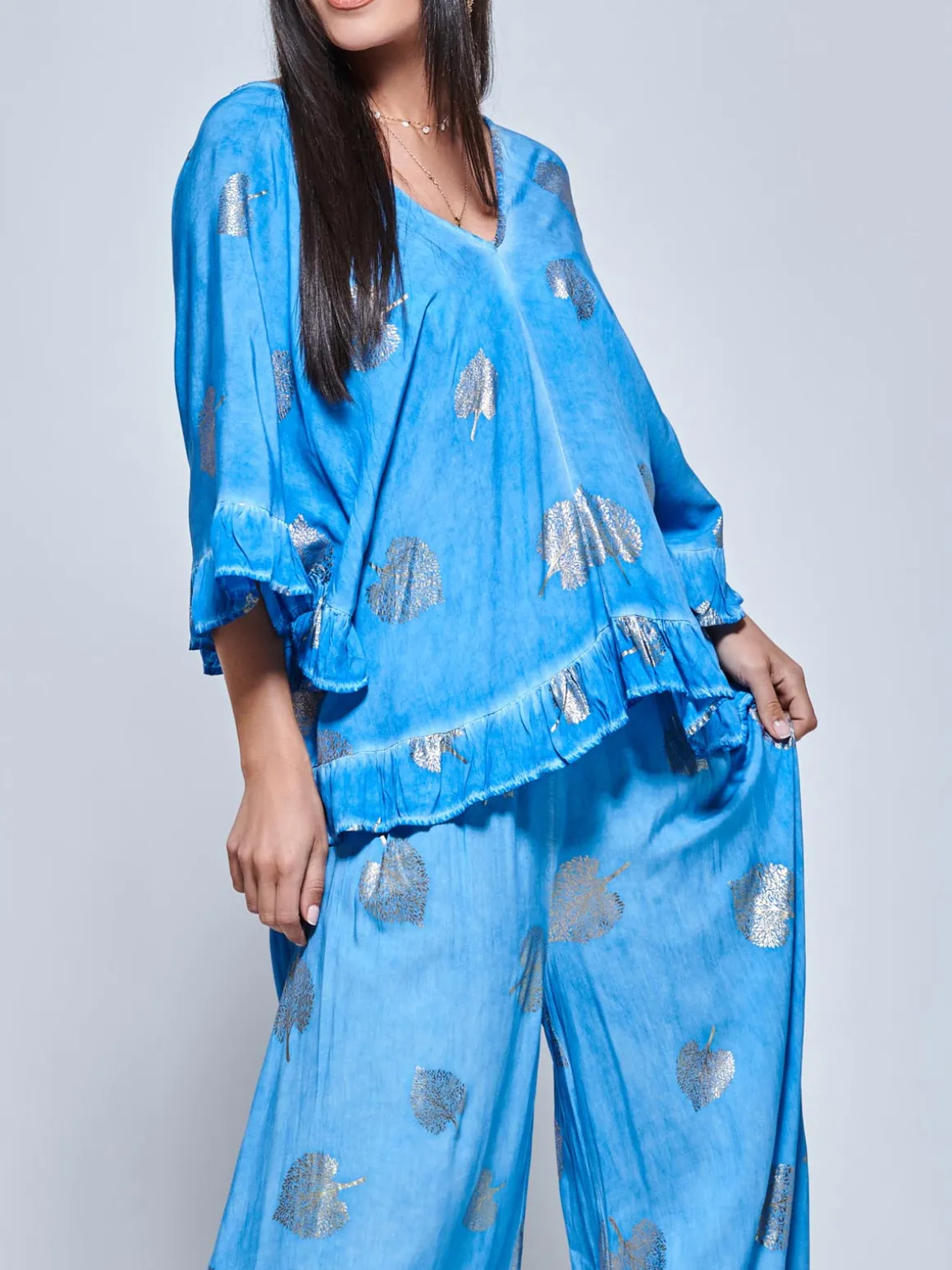 Ruffle Trim Kimono Sleeve Holiday Blouse, Blue Abstract