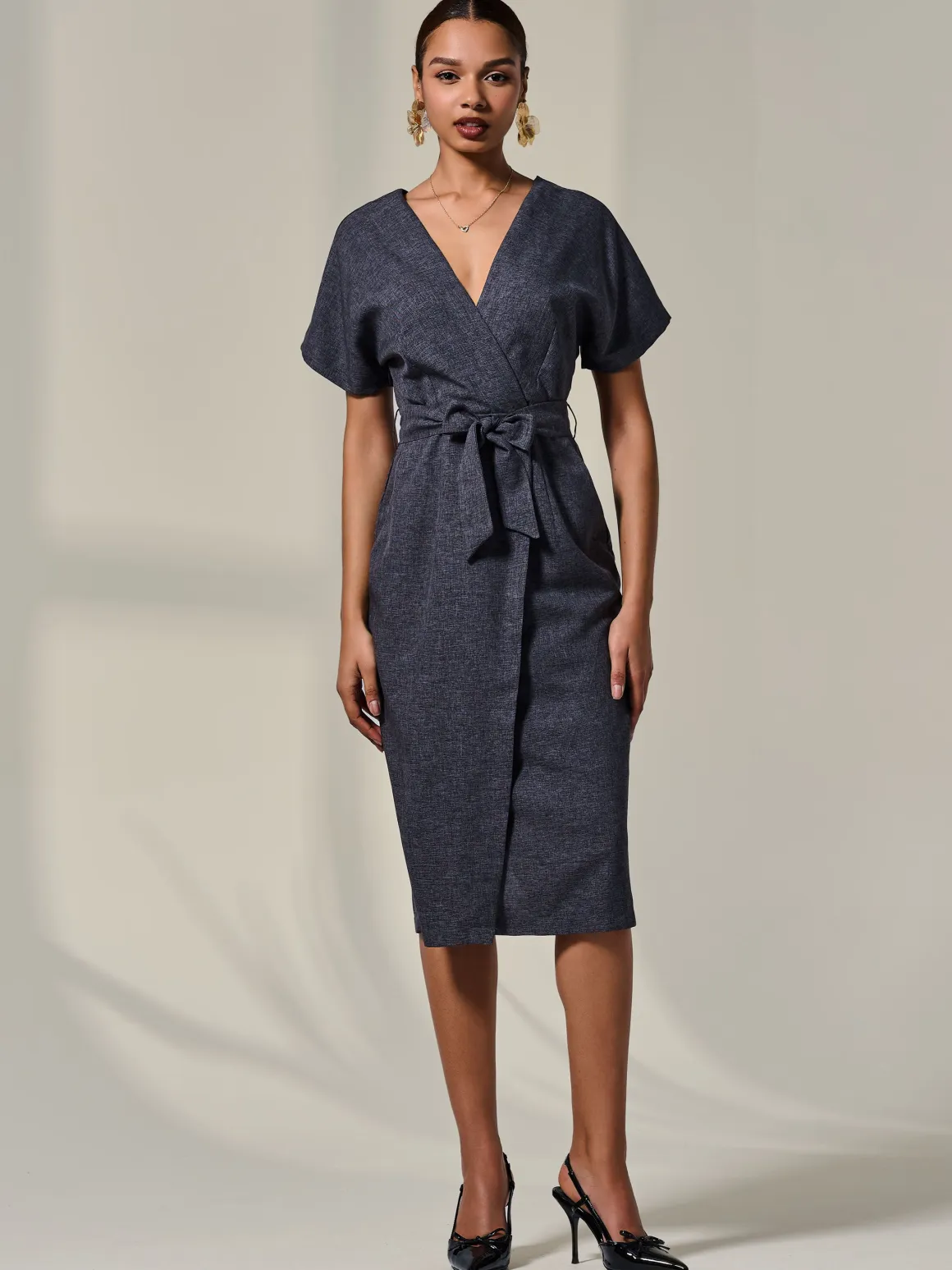 Short Sleeve Tie Waist Midi Dress, Dark Grey