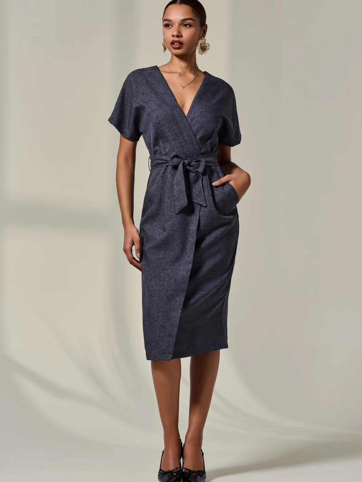 Short Sleeve Tie Waist Midi Dress, Dark Grey