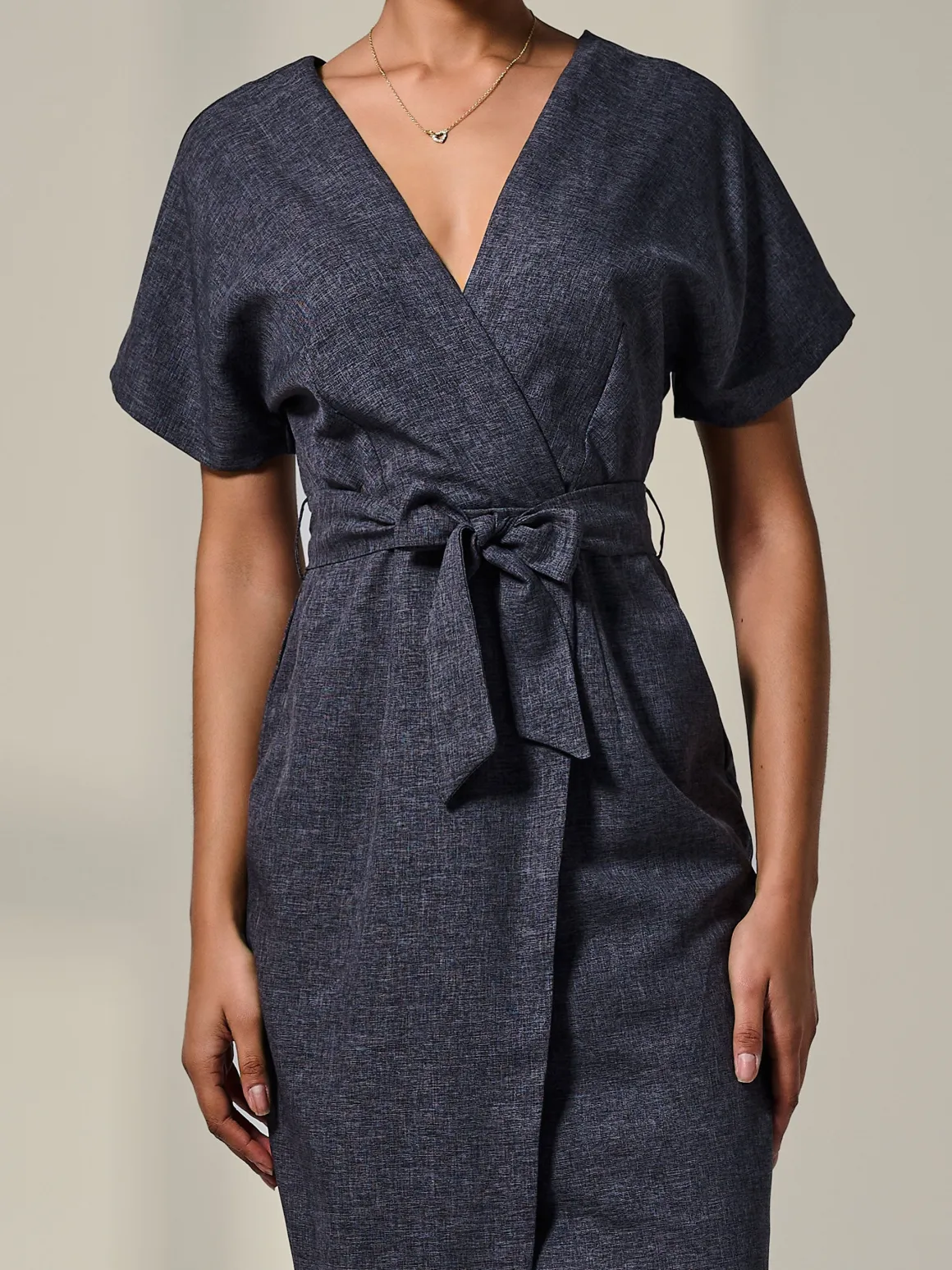 Short Sleeve Tie Waist Midi Dress, Dark Grey