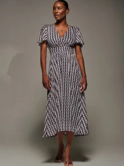 3/4 Sleeve Geo Shift Midi Dress, Black Geo