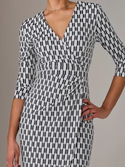 3/4 Sleeve Geo Shift Midi Dress, White Geo