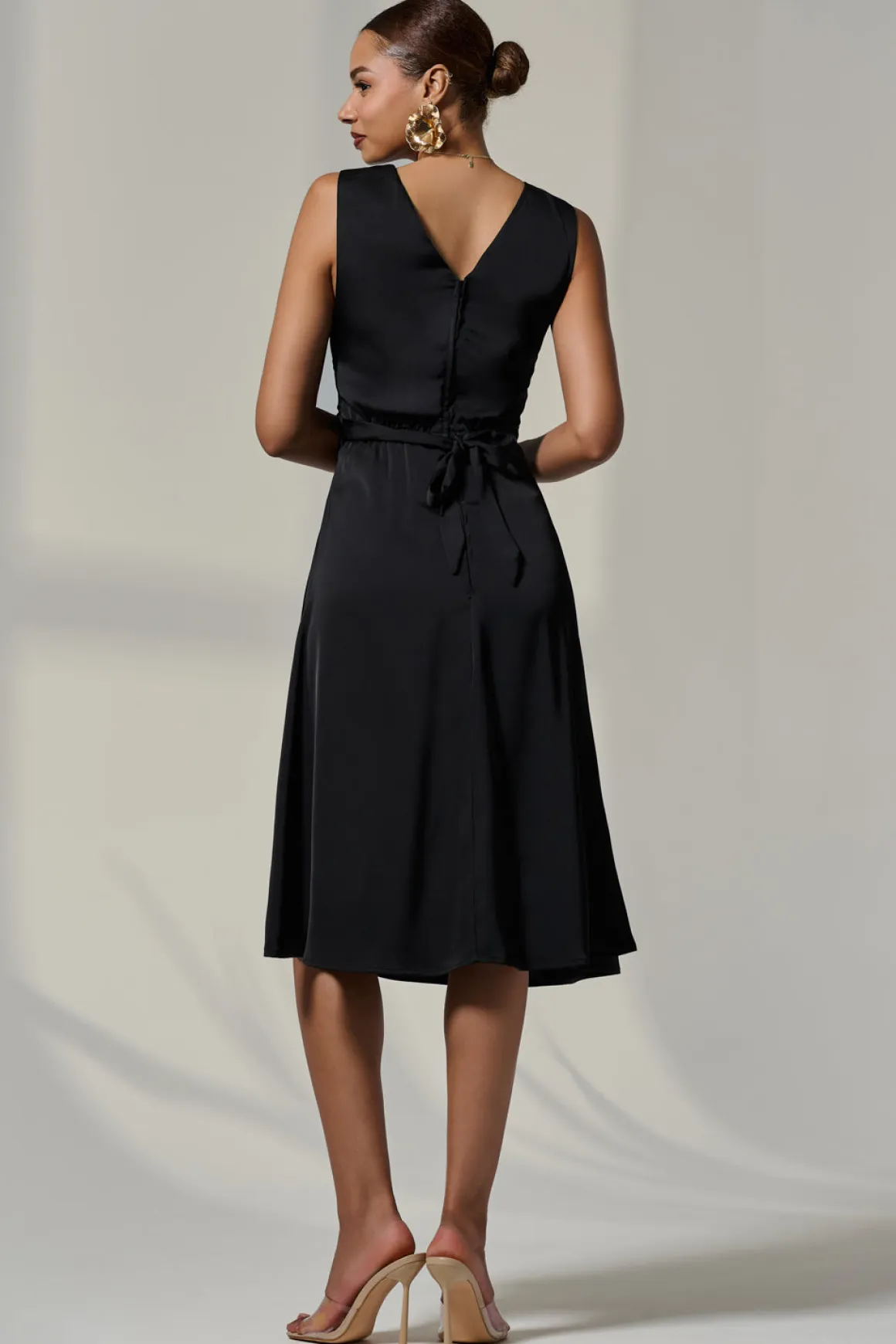 Sleeveless Waist Detail Midi Dress, Black