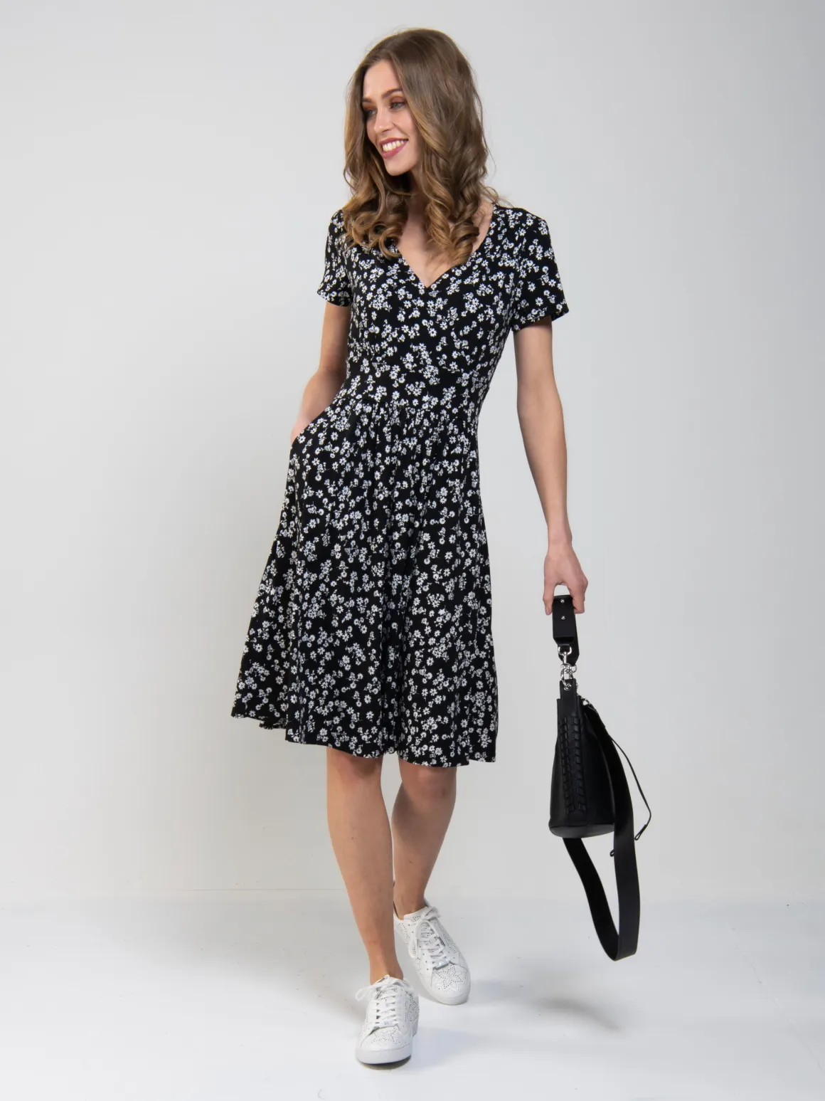 Sweetheart Neck Swing Dress, Black/White