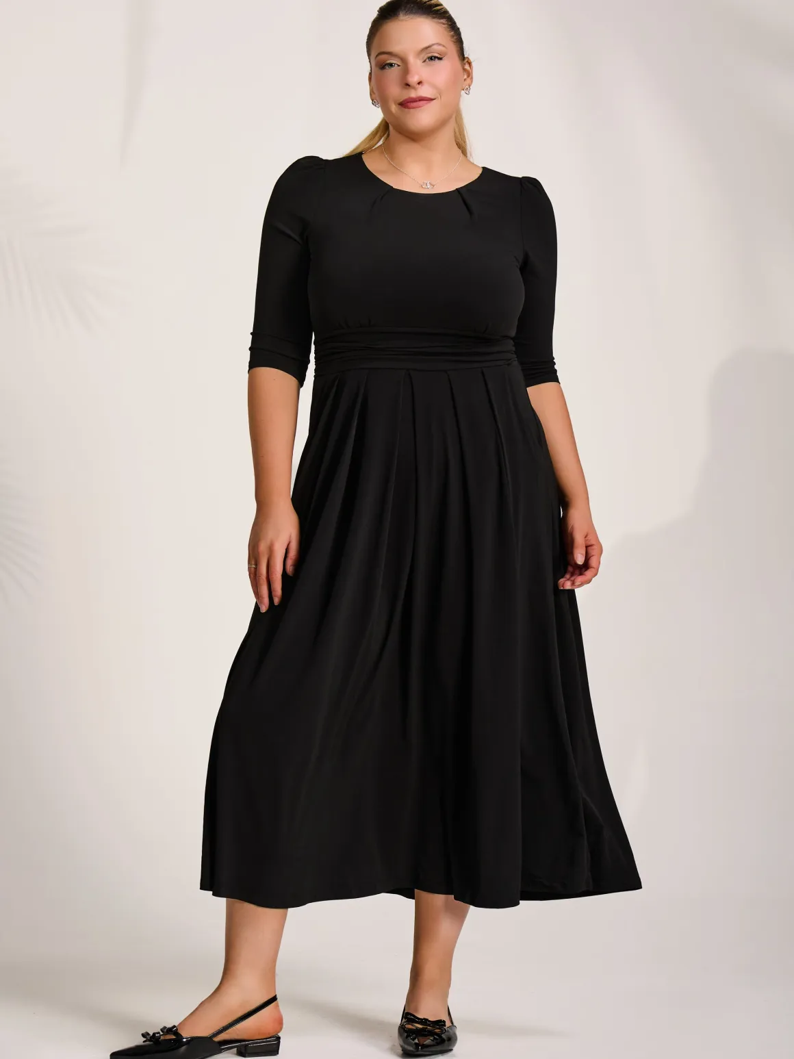 Three quarter sleeve jersey maxi dress, Black