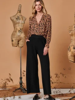 Vertical Line Knit Flared Pants, Black