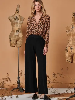 Vertical Line Knit Flared Pants, Black