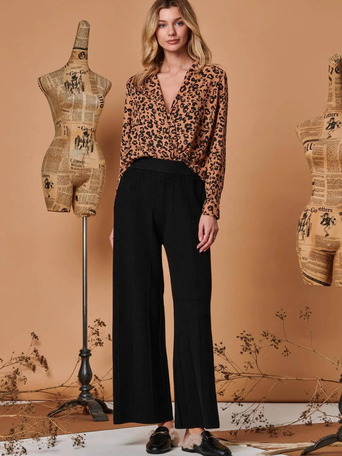 Vertical Line Knit Flared Pants, Black