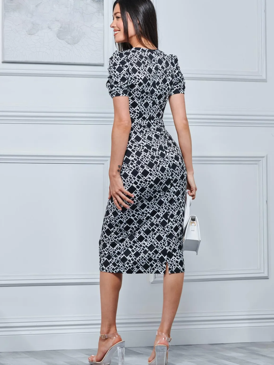 V Neck Bodycon Midi Dress, Black Geo