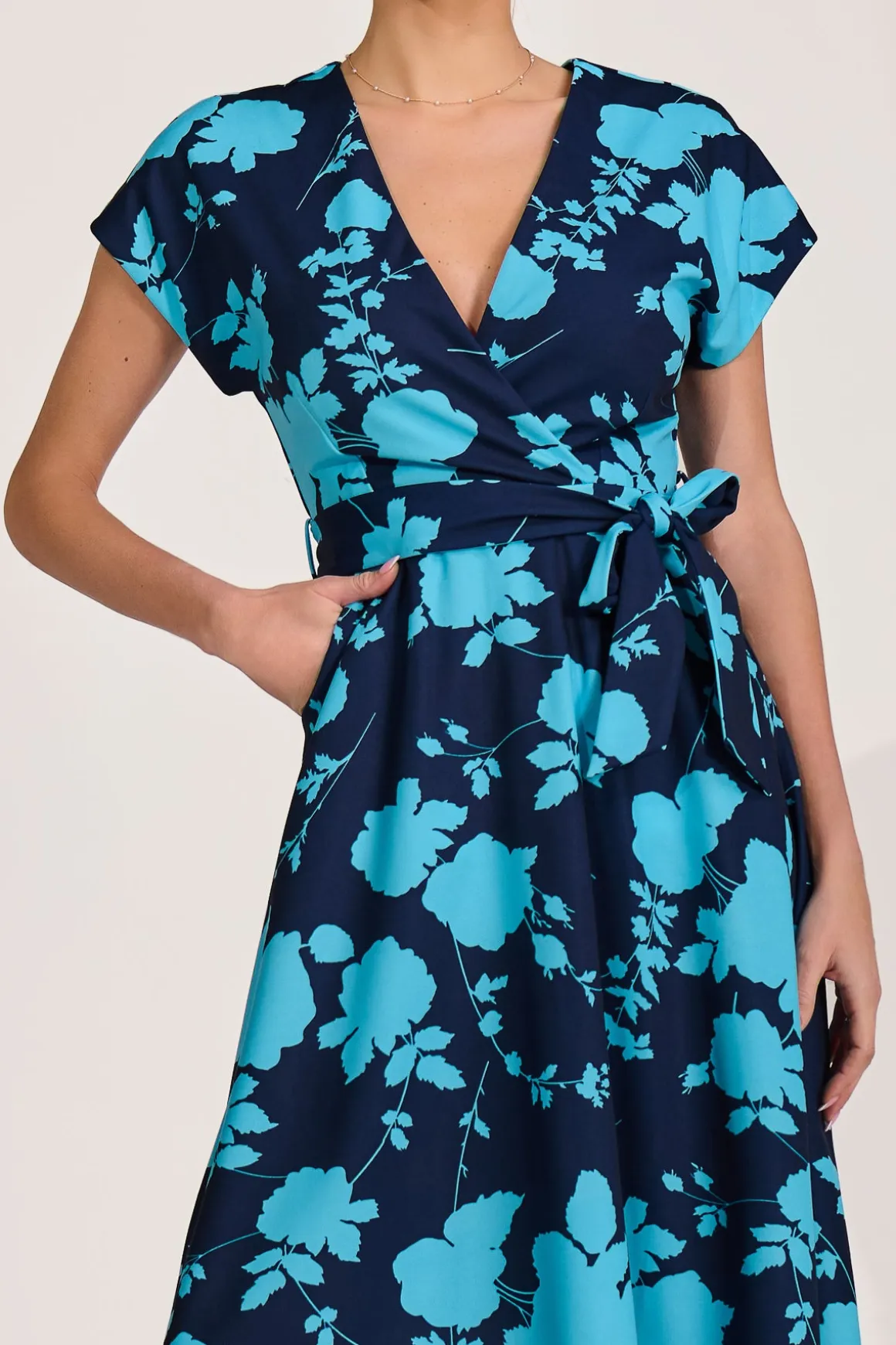 V Neck Print Scuba Midi Dress, Blue Floral