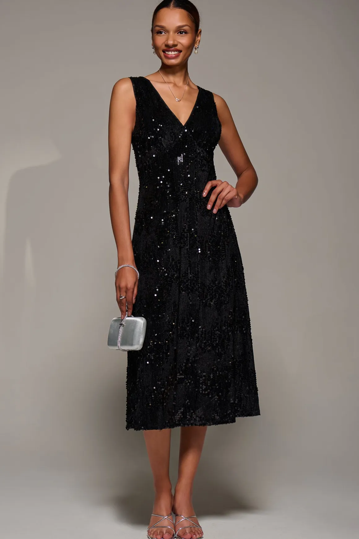 V-Neck Sequin Embellished Velvet Midi Dress, Black