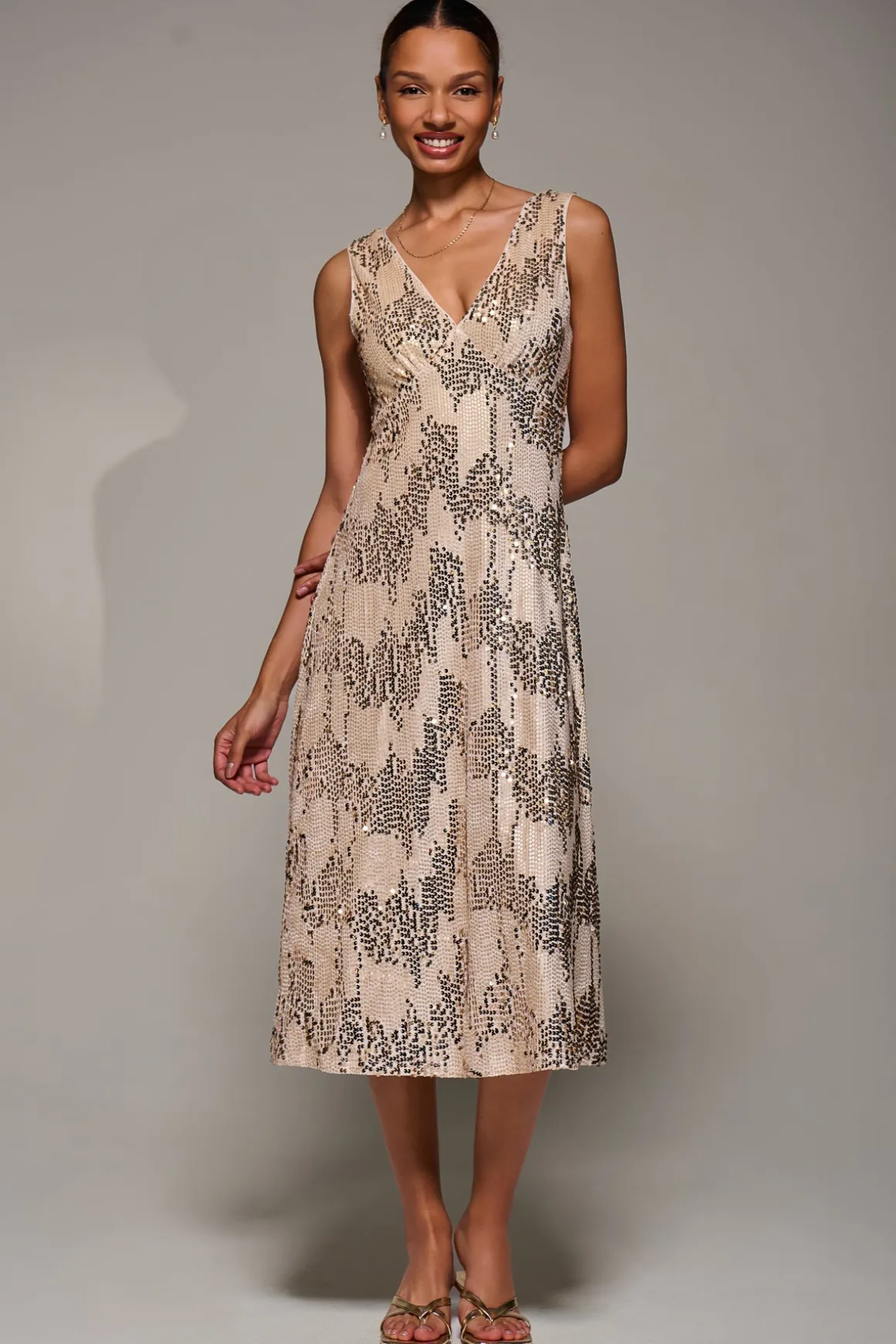 V-Neck Sequin Embellished Velvet Midi Dress, Gold